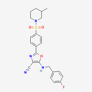 5-((4-Fluorobenzyl)amino)-2-(4-((3-methylpiperidin-1-yl)sulfonyl)phenyl)oxazole-4-carbonitrile