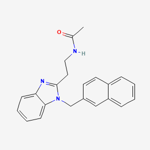 molecular formula C22H21N3O B2561907 N-(2-{1-[(萘-2-基)甲基]-1H-1,3-苯并二唑-2-基}乙基)乙酰胺 CAS No. 871552-75-9