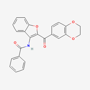 molecular formula C24H17NO5 B2562153 N-[2-(2,3-dihydro-1,4-benzodioxine-6-carbonyl)-1-benzofuran-3-yl]benzamide CAS No. 886185-46-2
