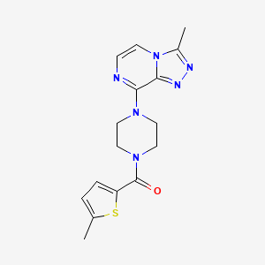 molecular formula C16H18N6OS B2562638 (4-(3-メチル-[1,2,4]トリアゾロ[4,3-a]ピラジン-8-イル)ピペラジン-1-イル)(5-メチルチオフェン-2-イル)メタノン CAS No. 2034417-63-3