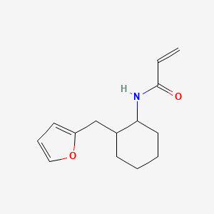 molecular formula C14H19NO2 B2562742 N-[2-(Furan-2-ylmethyl)cyclohexyl]prop-2-enamide CAS No. 2305339-42-6