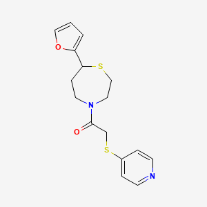 1-(7-(Furan-2-yl)-1,4-thiazepan-4-yl)-2-(pyridin-4-ylthio)ethanone