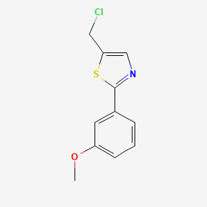 molecular formula C11H11Cl2NOS B2563497 5-(氯甲基)-2-(3-甲氧基苯基)-1,3-噻唑 CAS No. 915920-12-6