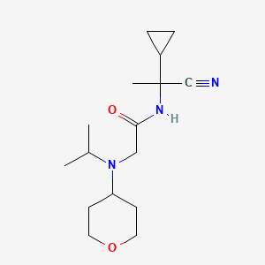 N-(1-Cyano-1-cyclopropylethyl)-2-[oxan-4-yl(propan-2-yl)amino]acetamide
