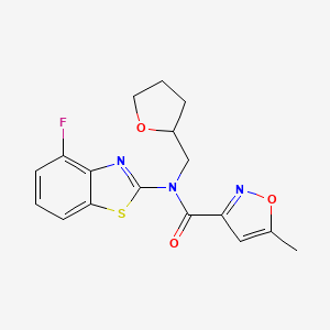 molecular formula C17H16FN3O3S B2563963 N-(4-fluoro-1,3-benzothiazol-2-yl)-5-methyl-N-[(oxolan-2-yl)methyl]-1,2-oxazole-3-carboxamide CAS No. 946304-73-0