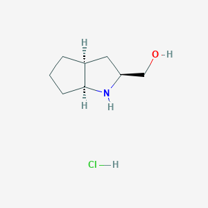 molecular formula C8H16ClNO B2563975 (2S,3aS,6aS)-1-(Octahydro-cyclopenta[b]pyrrol-2-yl)-methanol hydrochloride CAS No. 162679-02-9