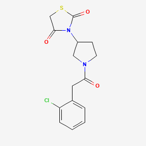 molecular formula C15H15ClN2O3S B2564784 3-(1-(2-(2-Chlorophenyl)acetyl)pyrrolidin-3-yl)thiazolidine-2,4-dione CAS No. 1787881-35-9