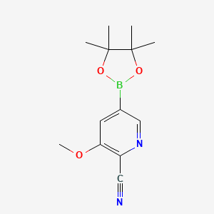molecular formula C13H17BN2O3 B2565067 3-Methoxy-5-(4,4,5,5-tetramethyl-1,3,2-dioxaborolan-2-YL)picolinonitrile CAS No. 2304817-18-1