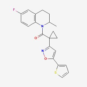 molecular formula C21H19FN2O2S B2565106 (6-fluoro-2-methyl-3,4-dihydroquinolin-1(2H)-yl)(1-(5-(thiophen-2-yl)isoxazol-3-yl)cyclopropyl)methanone CAS No. 1286695-88-2