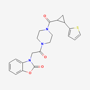molecular formula C21H21N3O4S B2565510 3-(2-oxo-2-(4-(2-(thiophen-2-yl)cyclopropanecarbonyl)piperazin-1-yl)ethyl)benzo[d]oxazol-2(3H)-one CAS No. 1207050-56-3