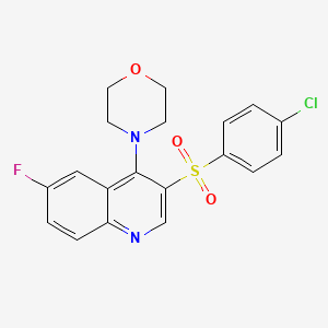 molecular formula C19H16ClFN2O3S B2566225 4-[3-(4-氯苯基)磺酰基-6-氟喹啉-4-基]吗啉 CAS No. 866871-39-8