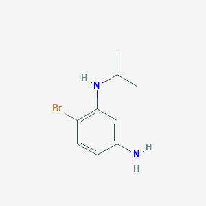 molecular formula C9H13BrN2 B2566258 6-Bromo-1-N-(propan-2-YL)benzene-1,3-diamine CAS No. 1539928-62-5