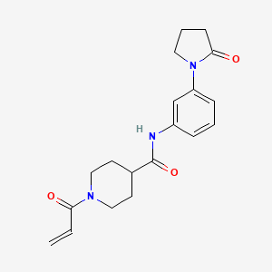 molecular formula C19H23N3O3 B2567579 N-[3-(2-Oxopyrrolidin-1-yl)phenyl]-1-prop-2-enoylpiperidine-4-carboxamide CAS No. 2361820-87-1