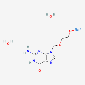 Sodium 2-((2-amino-6-oxo-1H-purin-9(6H)-yl)methoxy)ethanolate dihydrate