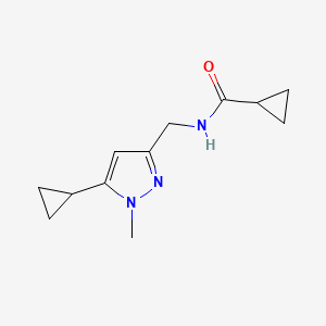molecular formula C12H17N3O B2570423 N-((5-cyclopropyl-1-methyl-1H-pyrazol-3-yl)methyl)cyclopropanecarboxamide CAS No. 1448072-15-8