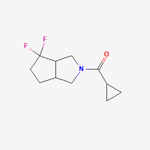 molecular formula C11H15F2NO B2570678 环丙基(4,4-二氟六氢环戊并[c]吡咯-2(1H)-基)甲酮 CAS No. 2034460-33-6