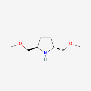 molecular formula C8H17NO2 B2570942 (2R,5R)-2,5-双(甲氧基甲基)吡咯烷 CAS No. 90290-05-4