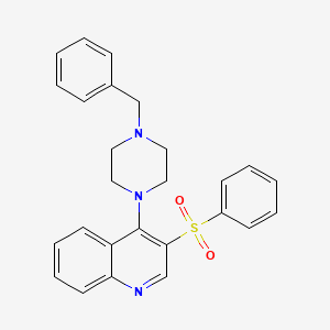 molecular formula C26H25N3O2S B2571034 4-(4-Benzylpiperazin-1-yl)-3-(phenylsulfonyl)quinoline CAS No. 866843-35-8
