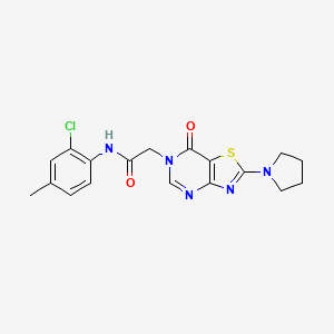 molecular formula C18H18ClN5O2S B2571086 N-(2-氯-4-甲基苯基)-2-(7-氧代-2-(吡咯烷-1-基)噻唑并[4,5-d]嘧啶-6(7H)-基)乙酰胺 CAS No. 1224012-44-5