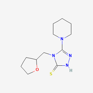 molecular formula C12H20N4OS B2571620 4-(oxolan-2-ylmethyl)-5-(piperidin-1-yl)-4H-1,2,4-triazole-3-thiol CAS No. 923124-24-7