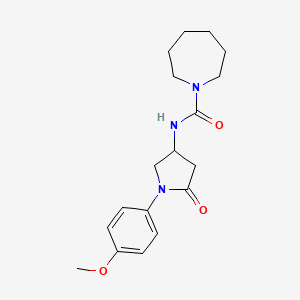 molecular formula C18H25N3O3 B2571962 N-(1-(4-甲氧基苯基)-5-氧代吡咯烷-3-基)氮杂环己烷-1-甲酰胺 CAS No. 877640-15-8