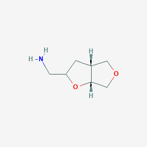 molecular formula C7H13NO2 B2571979 [(3Ar,6aR)-2,3,3a,4,6,6a-hexahydrofuro[2,3-c]furan-2-yl]methanamine CAS No. 2137434-38-7