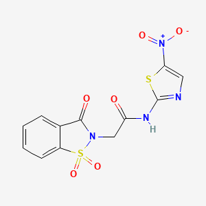 molecular formula C12H8N4O6S2 B2572670 2-(1,1-二氧化-3-氧代苯并[d]异噻唑-2(3H)-基)-N-(5-硝基噻唑-2-基)乙酰胺 CAS No. 451519-63-4