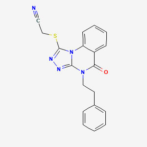 2-((5-Oxo-4-phenethyl-4,5-dihydro-[1,2,4]triazolo[4,3-a]quinazolin-1-yl)thio)acetonitrile