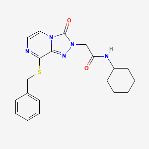 molecular formula C20H23N5O2S B2573158 2-[8-(benzylthio)-3-oxo[1,2,4]triazolo[4,3-a]pyrazin-2(3H)-yl]-N-cyclohexylacetamide CAS No. 1251603-90-3