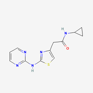 molecular formula C12H13N5OS B2573363 N-环丙基-2-(2-(嘧啶-2-氨基)噻唑-4-基)乙酰胺 CAS No. 1226428-82-5