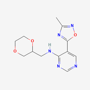 molecular formula C12H15N5O3 B2573776 N-(1,4-二氧六环-2-基甲基)-5-(3-甲基-1,2,4-恶二唑-5-基)嘧啶-4-胺 CAS No. 2034340-08-2