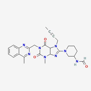 molecular formula C26H28N8O3 B2573974 N-{1-[7-(but-2-yn-1-yl)-3-methyl-1-[(4-methylquinazolin-2-yl)methyl]-2,6-dioxo-2,3,6,7-tetrahydro-1H-purin-8-yl]piperidin-3-yl}formamide CAS No. 2137744-33-1