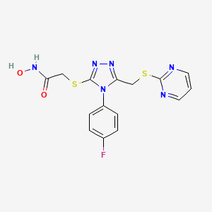 molecular formula C15H13FN6O2S2 B2574048 2-((4-(4-fluorophenyl)-5-((pyrimidin-2-ylthio)methyl)-4H-1,2,4-triazol-3-yl)thio)-N-hydroxyacetamide CAS No. 878065-63-5