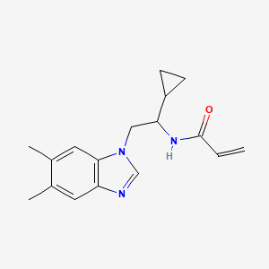 molecular formula C17H21N3O B2574503 N-[1-Cyclopropyl-2-(5,6-dimethylbenzimidazol-1-yl)ethyl]prop-2-enamide CAS No. 2308273-56-3