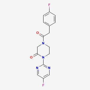 molecular formula C16H14F2N4O2 B2576031 4-(2-(4-Fluorophenyl)acetyl)-1-(5-fluoropyrimidin-2-yl)piperazin-2-one CAS No. 2309729-72-2