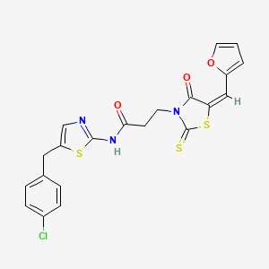 molecular formula C21H16ClN3O3S3 B2576279 (E)-N-(5-(4-chlorobenzyl)thiazol-2-yl)-3-(5-(furan-2-ylmethylene)-4-oxo-2-thioxothiazolidin-3-yl)propanamide CAS No. 682784-04-9