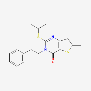 molecular formula C18H22N2OS2 B2576302 2-(异丙硫基) -6-甲基-3-苯乙基-6,7-二氢噻吩并[3,2-d]嘧啶-4(3H)-酮 CAS No. 896677-08-0