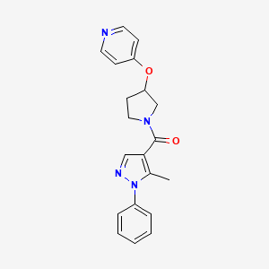 (5-methyl-1-phenyl-1H-pyrazol-4-yl)(3-(pyridin-4-yloxy)pyrrolidin-1-yl)methanone