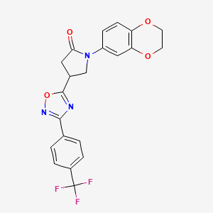 molecular formula C21H16F3N3O4 B2577635 1-(2,3-Dihydrobenzo[b][1,4]dioxin-6-yl)-4-(3-(4-(trifluoromethyl)phenyl)-1,2,4-oxadiazol-5-yl)pyrrolidin-2-one CAS No. 941919-82-0