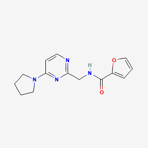 molecular formula C14H16N4O2 B2577665 N-((4-(吡咯烷-1-基)嘧啶-2-基)甲基)呋喃-2-甲酰胺 CAS No. 1797222-62-8