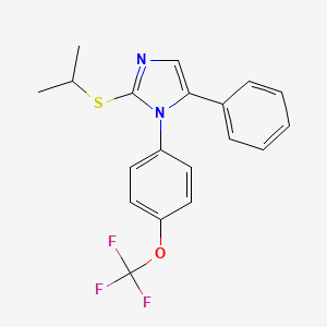 molecular formula C19H17F3N2OS B2578271 2-(异丙基硫代)-5-苯基-1-(4-(三氟甲氧基)苯基)-1H-咪唑 CAS No. 1226437-85-9