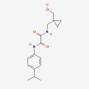 molecular formula C16H22N2O3 B2578399 N1-((1-(ヒドロキシメチル)シクロプロピル)メチル)-N2-(4-イソプロピルフェニル)オキサラミド CAS No. 1251615-96-9