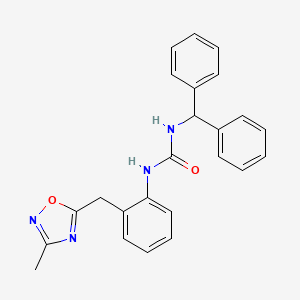 molecular formula C24H22N4O2 B2579257 1-苯并二甲酰基-3-(2-((3-甲基-1,2,4-恶二唑-5-基)甲基)苯基)脲 CAS No. 1448072-45-4