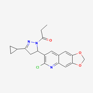 molecular formula C19H18ClN3O3 B2580228 1-(5-(6-chloro-[1,3]dioxolo[4,5-g]quinolin-7-yl)-3-cyclopropyl-4,5-dihydro-1H-pyrazol-1-yl)propan-1-one CAS No. 1018049-10-9