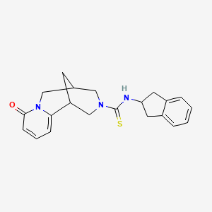 molecular formula C21H23N3OS B2580364 N-(2,3-二氢-1H-茚-2-基)-8-氧代-4,5,6,8-四氢-1H-1,5-甲烷吡啶并[1,2-a][1,5]二氮杂环-3(2H)-硫代氨基甲酰胺 CAS No. 391876-16-7