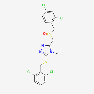 molecular formula C19H17Cl4N3OS2 B2581054 3-[(2,6-dichlorobenzyl)sulfanyl]-5-{[(2,4-dichlorobenzyl)sulfinyl]methyl}-4-ethyl-4H-1,2,4-triazole CAS No. 344272-38-4