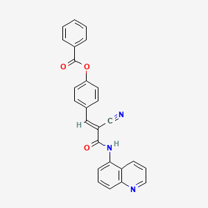 molecular formula C26H17N3O3 B2581319 (E)-4-(2-cyano-3-oxo-3-(quinolin-5-ylamino)prop-1-en-1-yl)phenyl benzoate CAS No. 469873-09-4