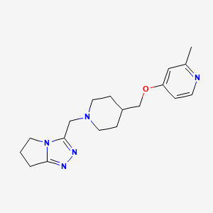 molecular formula C18H25N5O B2581843 3-[[4-[(2-Methylpyridin-4-yl)oxymethyl]piperidin-1-yl]methyl]-6,7-dihydro-5H-pyrrolo[2,1-c][1,2,4]triazole CAS No. 2380044-88-0