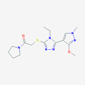 molecular formula C15H22N6O2S B2582249 2-((4-ethyl-5-(3-methoxy-1-methyl-1H-pyrazol-4-yl)-4H-1,2,4-triazol-3-yl)thio)-1-(pyrrolidin-1-yl)ethanone CAS No. 1014052-58-4