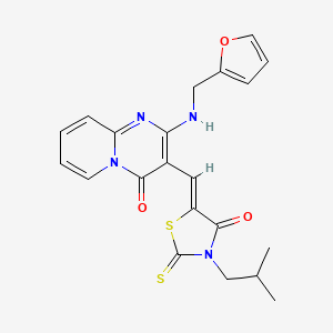molecular formula C21H20N4O3S2 B2582438 2-[(2-furylmethyl)amino]-3-[(Z)-(3-isobutyl-4-oxo-2-thioxo-1,3-thiazolidin-5-ylidene)methyl]-4H-pyrido[1,2-a]pyrimidin-4-one CAS No. 477735-28-7